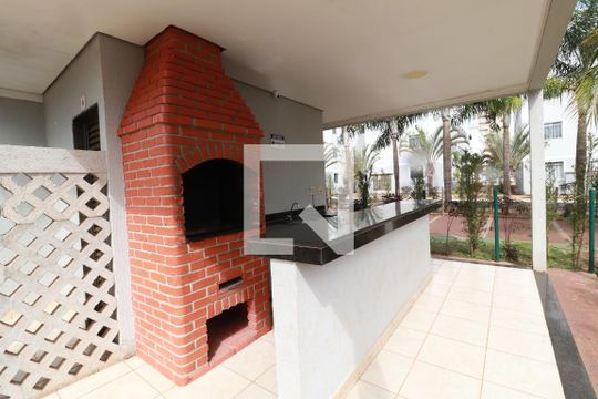 Área comum - Churrasqueira de apartamento para alugar com 2 quartos, 43m² em Gávea, Uberlândia