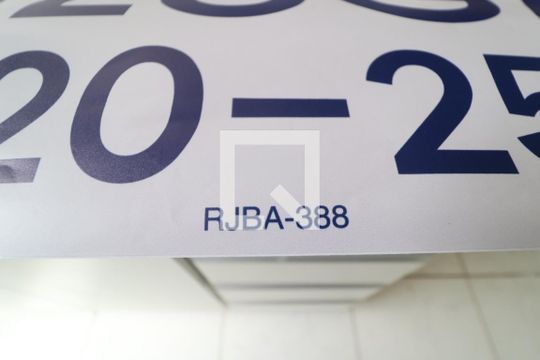 Plaquinha de apartamento para alugar com 2 quartos, 43m² em Gávea, Uberlândia
