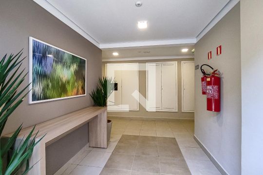 Hall de Entrada de apartamento à venda com 2 quartos, 33m² em Parque Fongaro , São Paulo