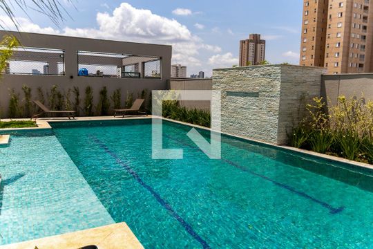Área comum - Piscina de apartamento à venda com 1 quarto, 30m² em Km 18, Osasco