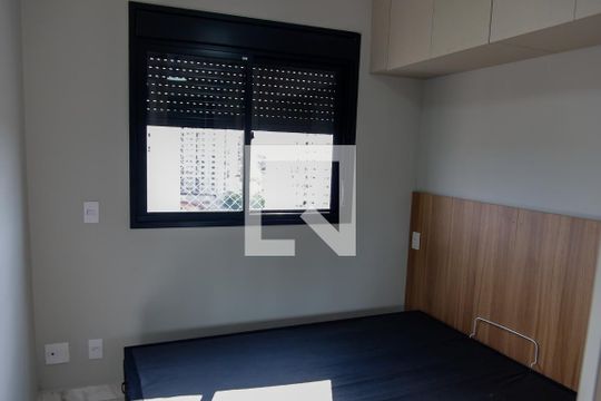 Quarto 1 de apartamento à venda com 1 quarto, 30m² em Km 18, Osasco