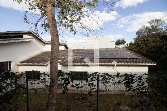 Vista do Quarto 2 de casa de condomínio para alugar com 4 quartos, 408m² em Setor Habitacional Jardim Botânico (lago Sul), Brasília