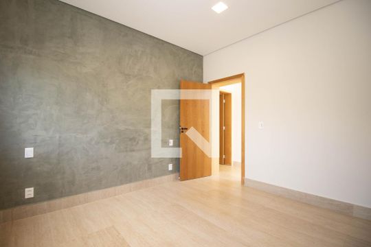 Suíte 1 de casa de condomínio para alugar com 4 quartos, 408m² em Setor Habitacional Jardim Botânico (lago Sul), Brasília