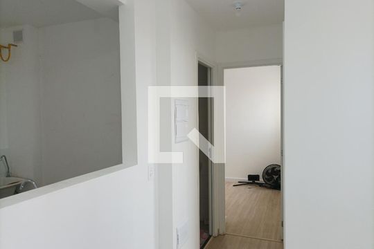 Sala de apartamento para alugar com 2 quartos, 37m² em Jardim Adutora, São Paulo