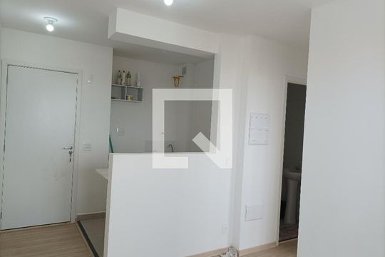 Sala de apartamento para alugar com 2 quartos, 37m² em Jardim Adutora, São Paulo