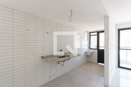 Cozinha de apartamento à venda com 2 quartos, 63m² em Tijuca, Rio de Janeiro