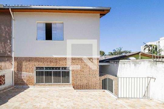 Quintal de casa à venda com 2 quartos, 100m² em Vila Universitária, São Paulo