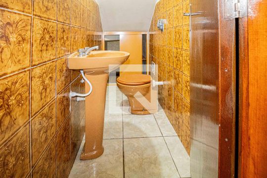 Lavabo de casa à venda com 2 quartos, 100m² em Vila Universitária, São Paulo