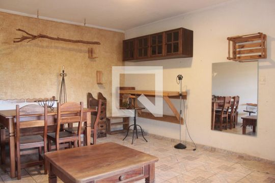 Sala de apartamento para alugar com 2 quartos, 60m² em Vila Janete (sousas), Campinas