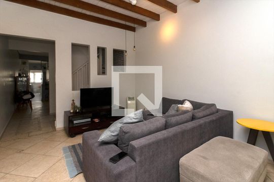 sala_1 de casa à venda com 3 quartos, 130m² em Liberdade, São Paulo