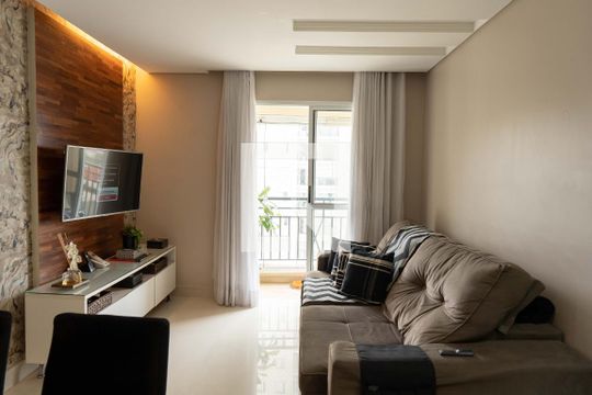 Sala de apartamento à venda com 3 quartos, 67m² em Vila Curuca, Santo André
