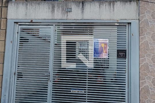 Instalação de plaquinhas de casa à venda com 2 quartos, 80m² em Vila Bancaria, São Paulo