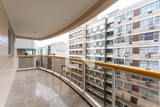 Varanda Sala de apartamento para alugar com 2 quartos, 80m² em Icaraí, Niterói