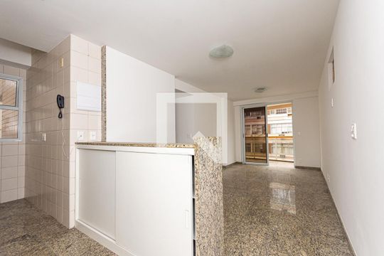 Sala de apartamento para alugar com 2 quartos, 80m² em Icaraí, Niterói