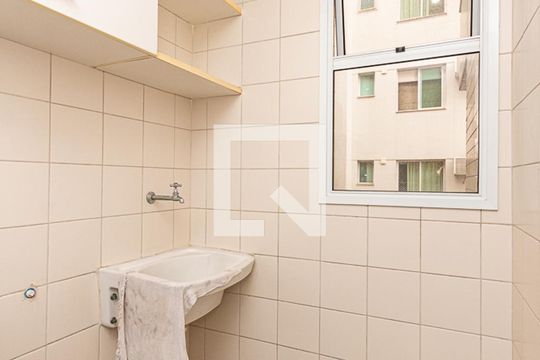 Área de Serviço de apartamento para alugar com 2 quartos, 80m² em Icaraí, Niterói
