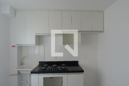 Cozinha de apartamento para alugar com 2 quartos, 38m² em Jardim City, Guarulhos