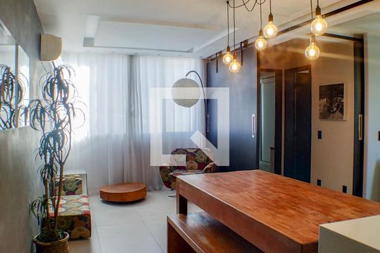 Sala de apartamento à venda com 1 quarto, 77m² em Fonseca, Niterói
