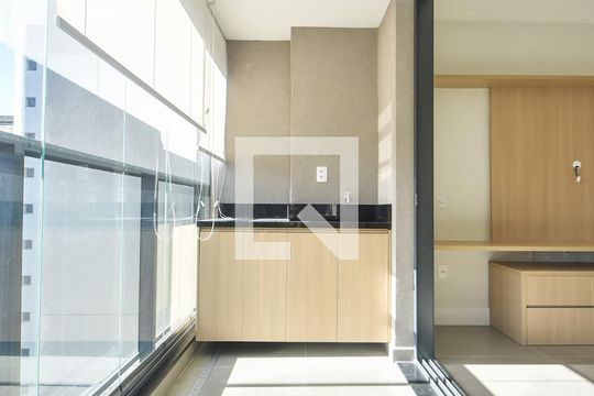 Varanda  de apartamento à venda com 1 quarto, 31m² em Campo Belo, São Paulo