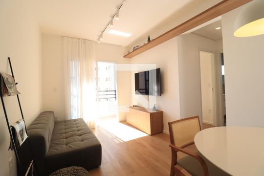 Apartamento para alugar com 2 quartos, 59m² em Vila Itapura, Campinas