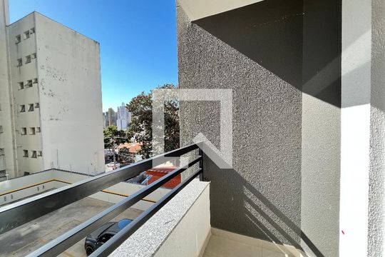 Varanda sala de apartamento para alugar com 2 quartos, 59m² em Vila Itapura, Campinas