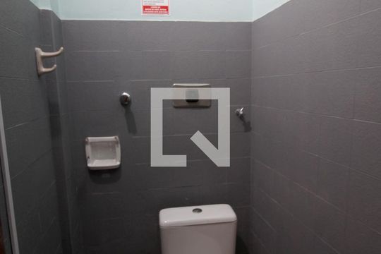 Lavabo de casa para alugar com 3 quartos, 180m² em Centro, Sorocaba
