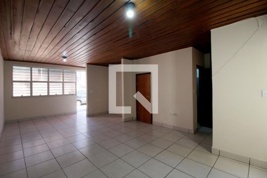 Casa para alugar com 3 quartos, 180m² em Centro, Sorocaba