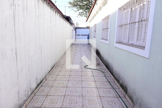 quintal de casa para alugar com 4 quartos, 150m² em Maracanã, Praia Grande