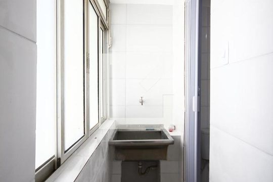 Área de Serviço de apartamento para alugar com 1 quarto, 56m² em Sé, São Paulo