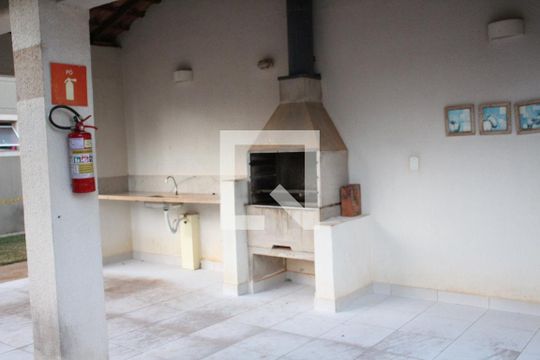 Área comum - Churrasqueira de apartamento para alugar com 2 quartos, 48m² em Novo Mundo, Uberlândia