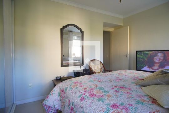 Quarto 1 de apartamento para alugar com 2 quartos, 64m² em Boa Vista, Porto Alegre