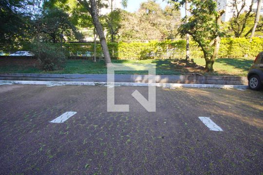 Área comum de apartamento para alugar com 2 quartos, 64m² em Boa Vista, Porto Alegre