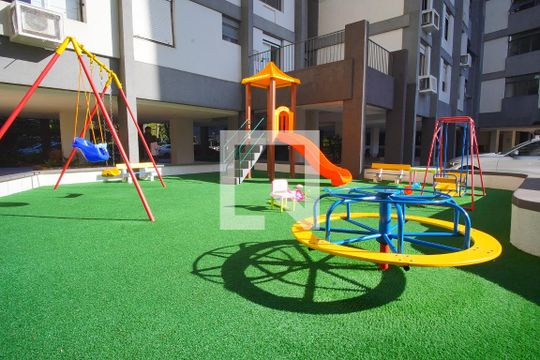 Área comum de apartamento para alugar com 2 quartos, 64m² em Boa Vista, Porto Alegre