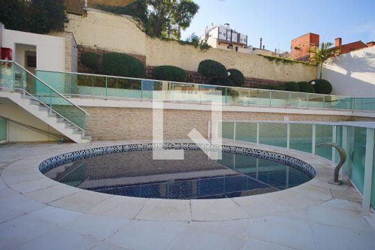 Área comum de apartamento para alugar com 2 quartos, 64m² em Boa Vista, Porto Alegre