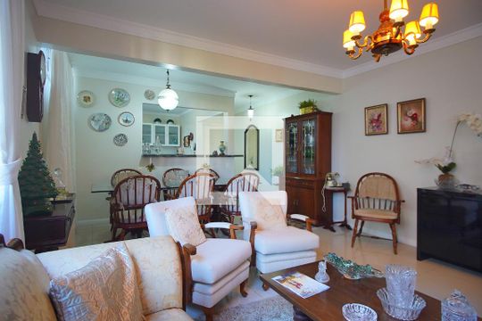 Sala de apartamento para alugar com 2 quartos, 64m² em Boa Vista, Porto Alegre