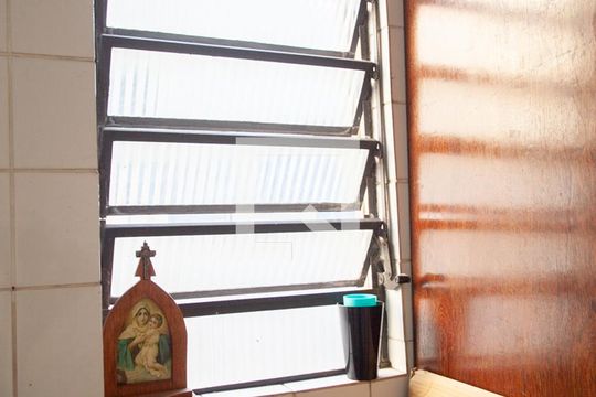 Área de Serviço de apartamento para alugar com 2 quartos, 50m² em Dona Clara, Belo Horizonte