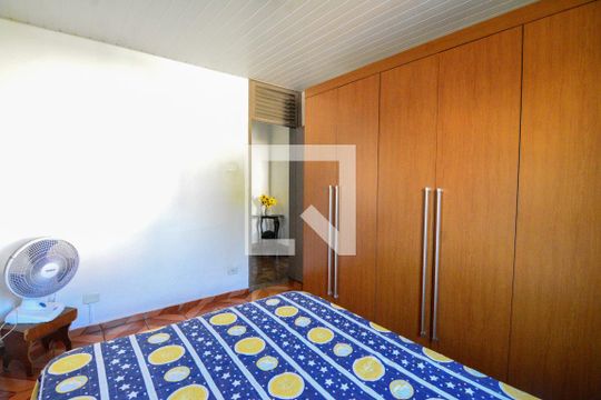 Quarto 1 de casa à venda com 6 quartos, 402m² em Átila de Paiva, Belo Horizonte