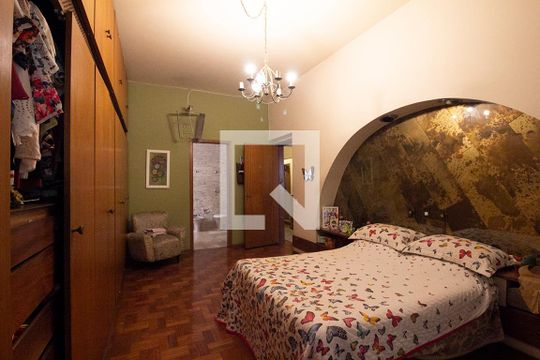 Quarto 1 de apartamento para alugar com 6 quartos, 370m² em Higienópolis, São Paulo