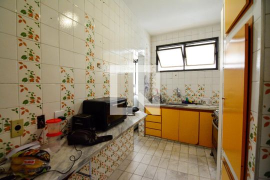 Cozinha de apartamento à venda com 3 quartos, 119m² em Santa Lúcia, Belo Horizonte
