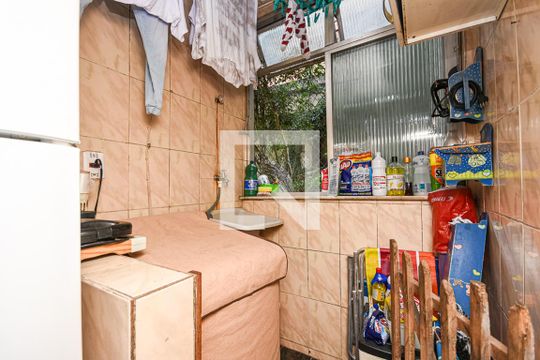 Área de Serviço de apartamento para alugar com 2 quartos, 48m² em Fonseca, Niterói