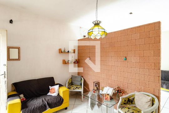 Sala de casa à venda com 3 quartos, 275m² em Jabaquara, São Paulo