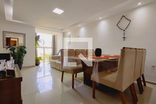 Apartamento à venda com 3 quartos, 53m² em Jacarepaguá, Rio de Janeiro