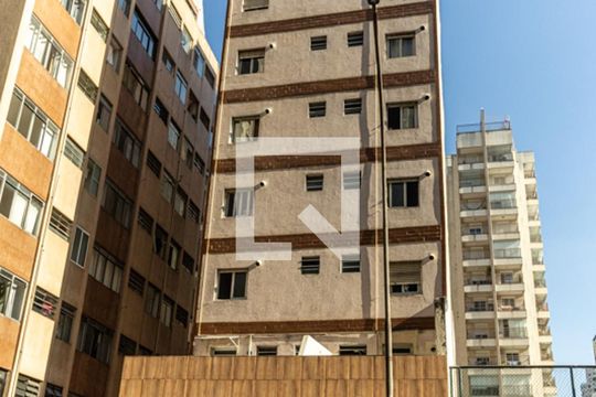 Fachada de kitnet/studio para alugar com 1 quarto, 29m² em Santa Cecilia, São Paulo