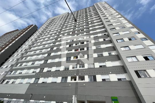Fachada de apartamento para alugar com 2 quartos, 42m² em Americanópolis, São Paulo