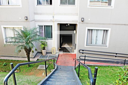 Fachada do bloco de apartamento à venda com 2 quartos, 43m² em Colônia (zona Leste), São Paulo