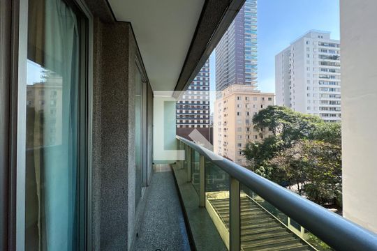 Sacada de apartamento para alugar com 1 quarto, 58m² em Itaim Bibi, São Paulo
