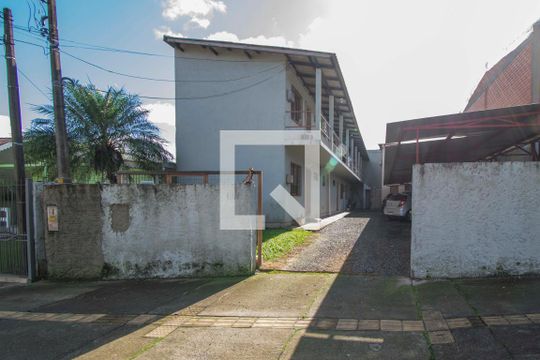 Fachada de kitnet/studio para alugar com 1 quarto, 28m² em Nossa Senhora das Graças, Canoas