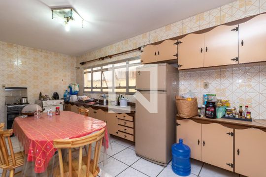 Cozinha de casa à venda com 4 quartos, 295m² em Vila Dom Pedro Ii, São Paulo