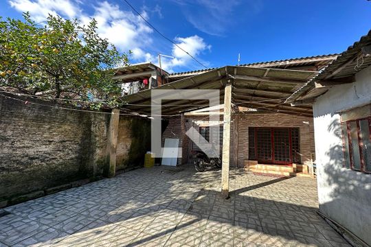 Garagem de casa à venda com 3 quartos, 120m² em Campina, São Leopoldo