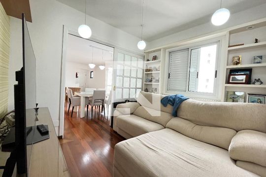 Sala de TV de apartamento à venda com 4 quartos, 132m² em Parque Imperial, São Paulo