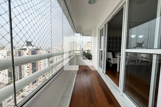 Varanda de apartamento à venda com 4 quartos, 132m² em Parque Imperial, São Paulo
